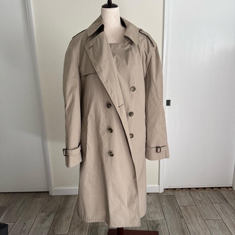 Vintage London Fog Double-Breasted Trench Coat – Men’s XL, Lined